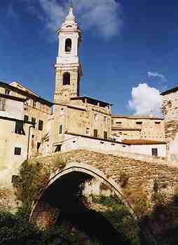 Dolcedo Piazza